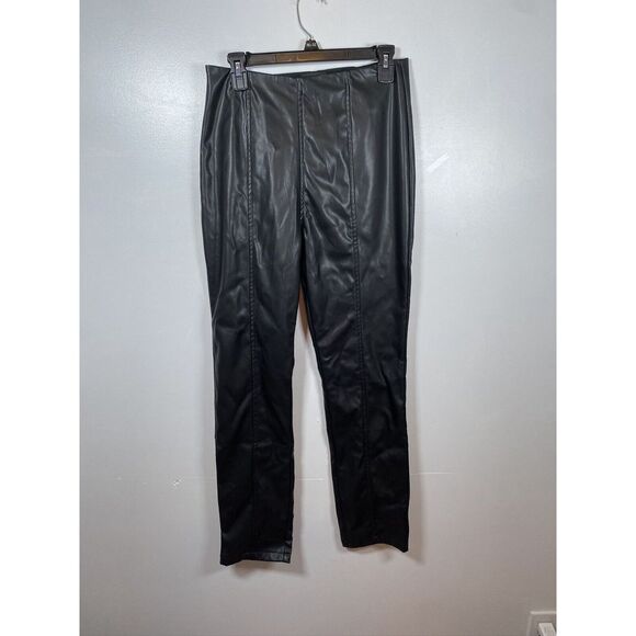 NWOT PrettyLittleThing‎ Pants 8 Faux Leather Black High Rise Vegan - Picture 1 of 4